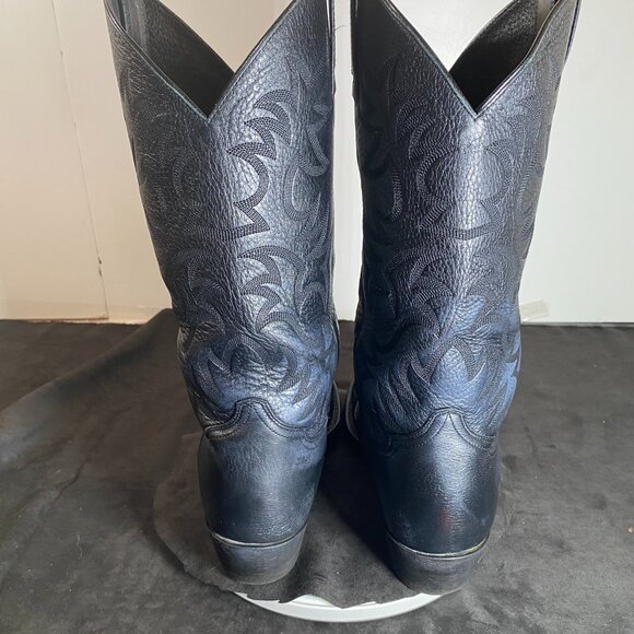 Men's 10.5 EE Vintage Ariat Black Leather Boots, Western Cowboy Boot, - Picture 9 of 15